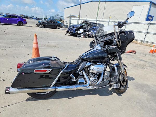 2017 HARLEY-DAVIDSON FLHTP