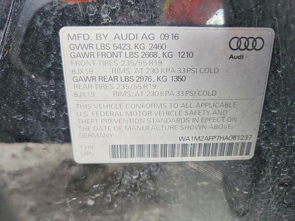 2017 AUDI Q5 quattro Premium Plus — VINS