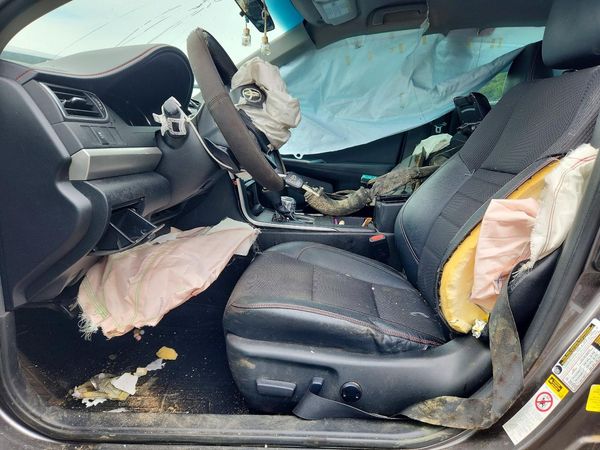 2017 TOYOTA CAMRY LE/SE/XLE/XSE — DENT