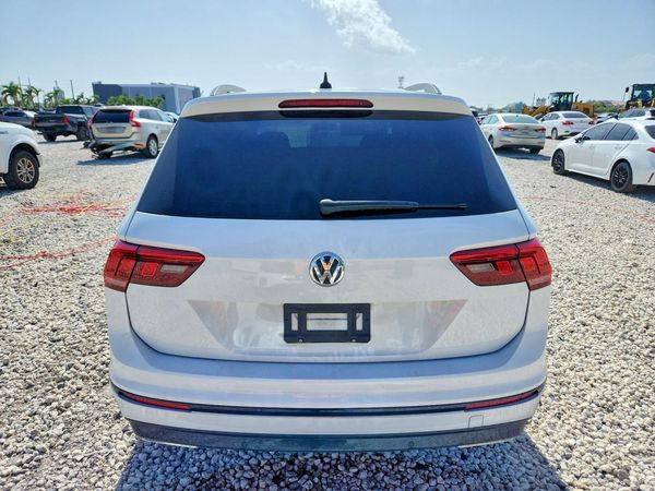 2020 VOLKSWAGEN TIGUAN