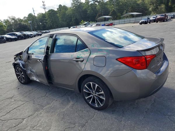 2017 TOYOTA COROLLA