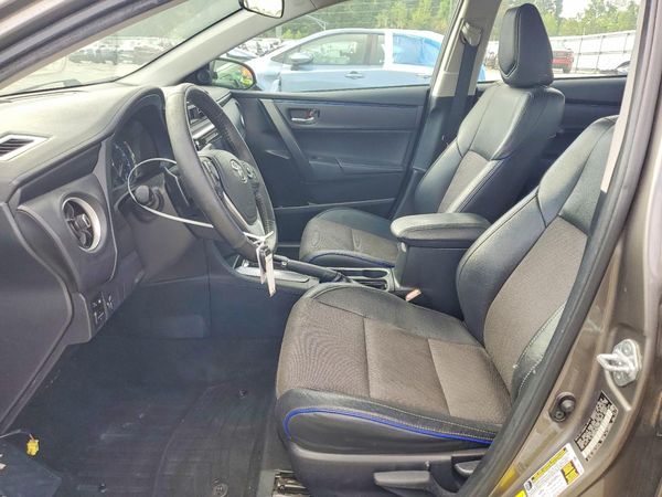 2017 TOYOTA COROLLA