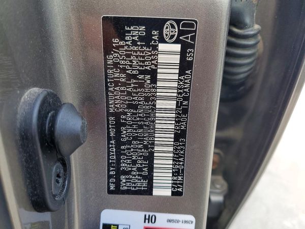 2017 TOYOTA COROLLA