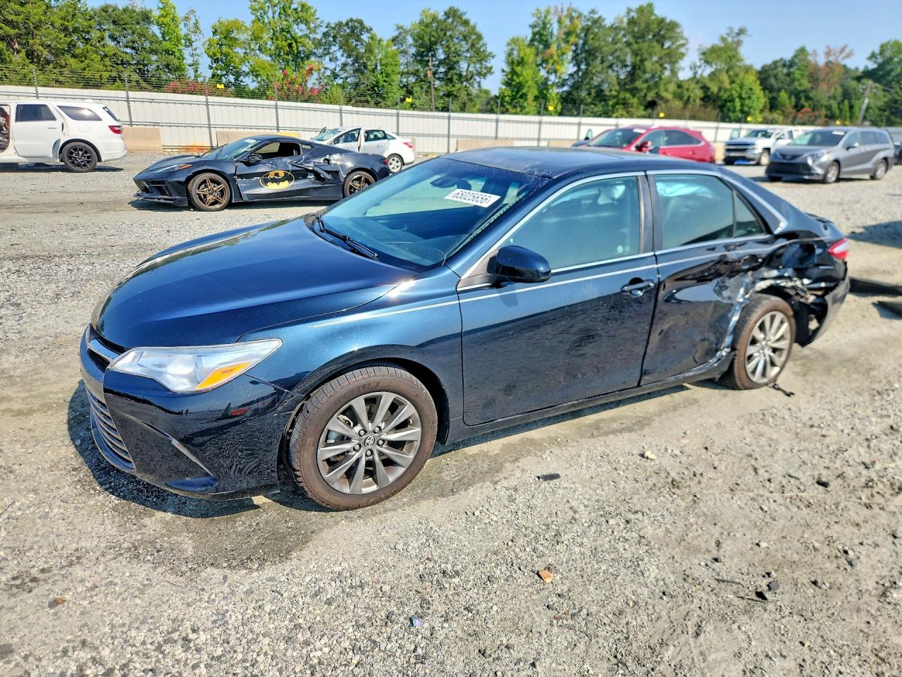 2016 TOYOTA CAMRY