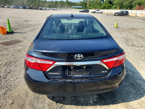 2016 TOYOTA CAMRY