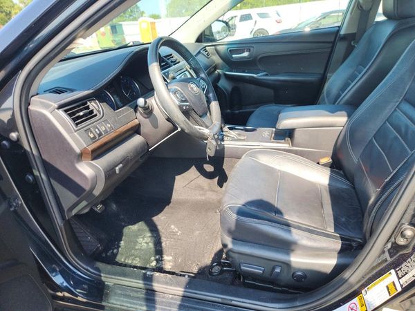2016 TOYOTA CAMRY