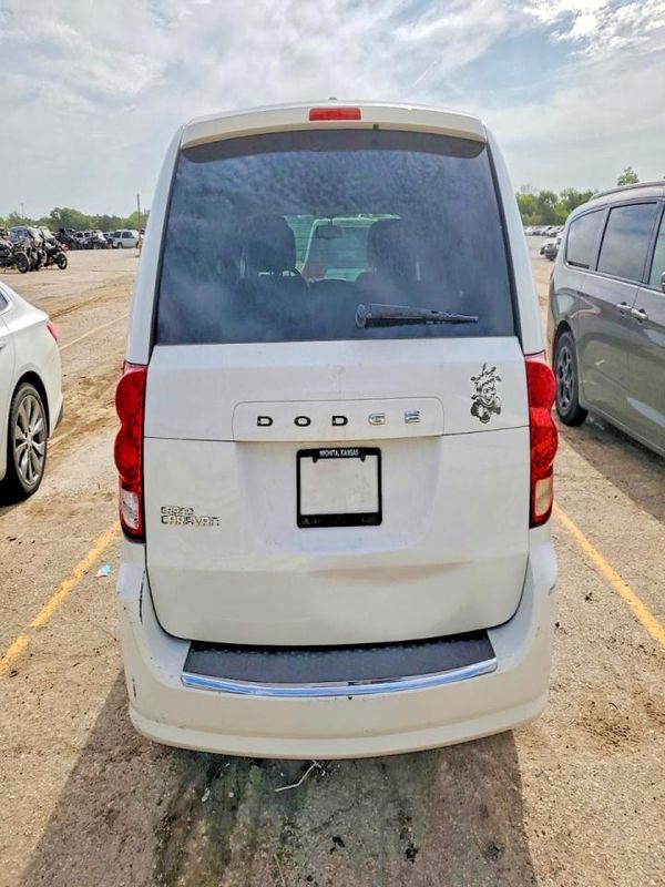 2013 DODGE GRAND CARAVAN SE