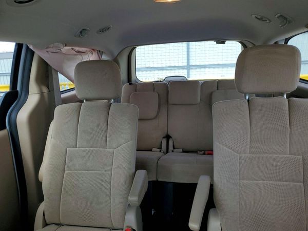2013 DODGE GRAND CARAVAN SE
