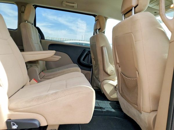 2013 DODGE GRAND CARAVAN SE