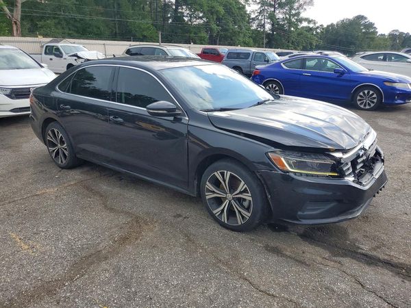 2021 VOLKSWAGEN PASSAT SE