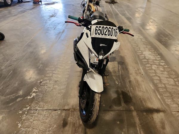2013 YAMAHA FZ6