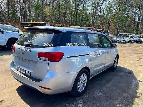 2018 KIA SEDONA L
