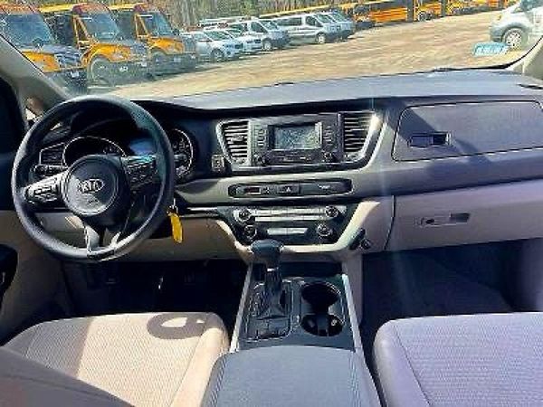 2018 KIA SEDONA L
