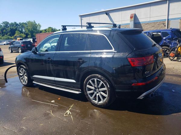 2018 AUDI Q7 quattro Premium Plus