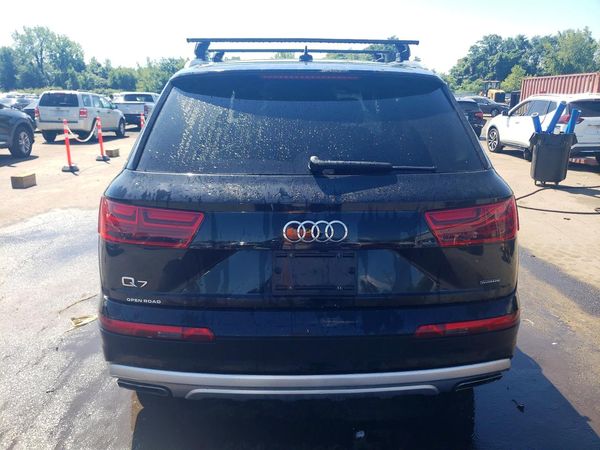 2018 AUDI Q7 quattro Premium Plus