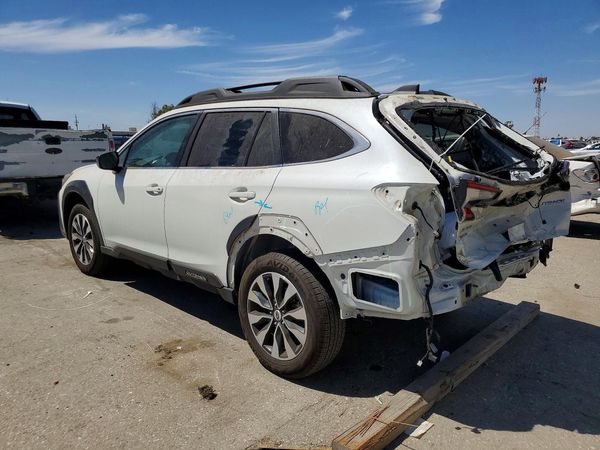 2025 SUBARU OUTBACK