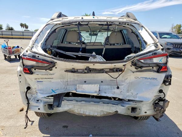 2025 SUBARU OUTBACK