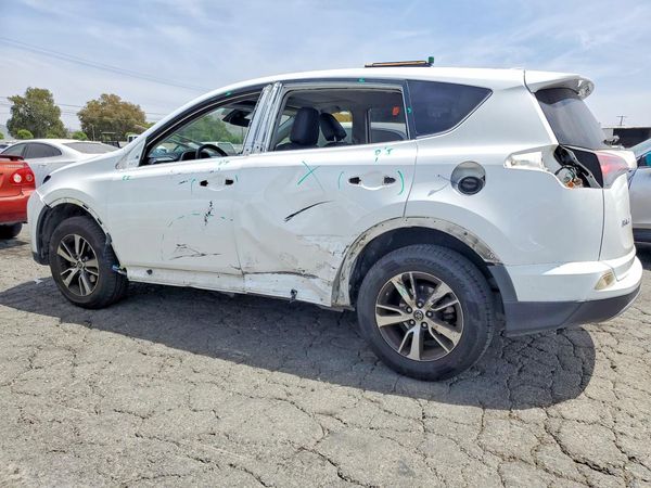 2017 TOYOTA RAV4 XLE