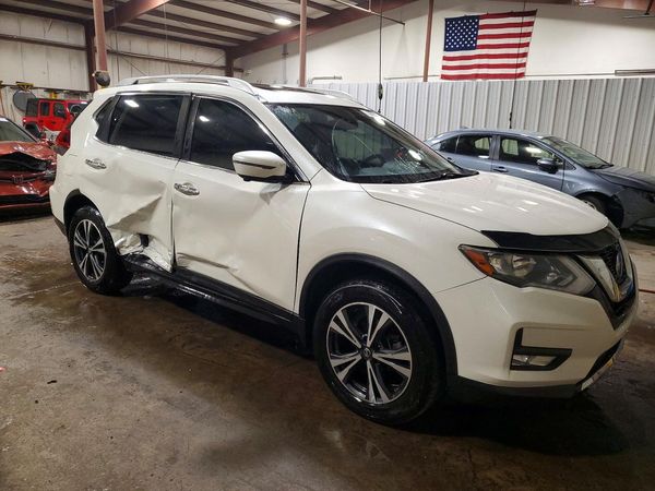 2020 NISSAN ROGUE — Passenger 3/4