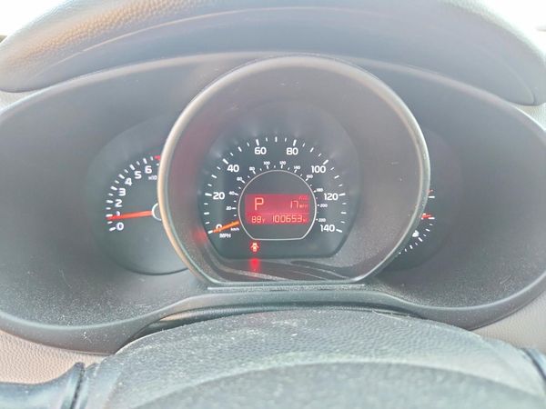 2015 KIA SOUL GL(Middle-low grade)