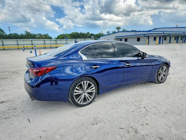 2018 INFINITI Q50