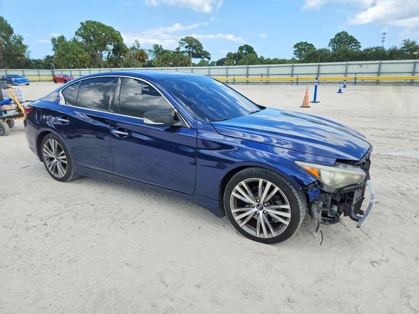 2018 INFINITI Q50