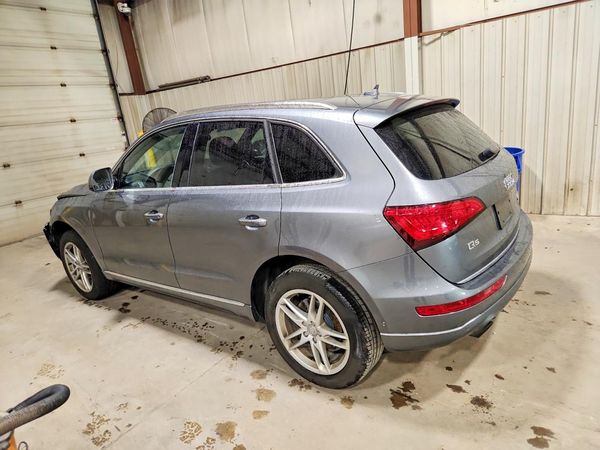 2016 AUDI Q5 quattro Premium Plus