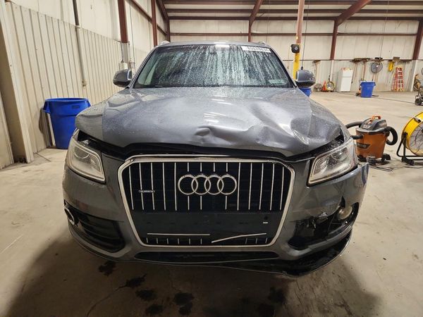 2016 AUDI Q5 quattro Premium Plus