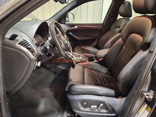 2016 AUDI Q5 quattro Premium Plus