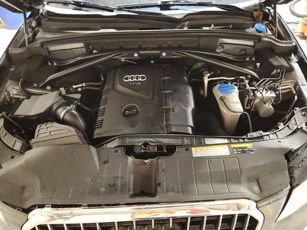 2016 AUDI Q5 quattro Premium Plus