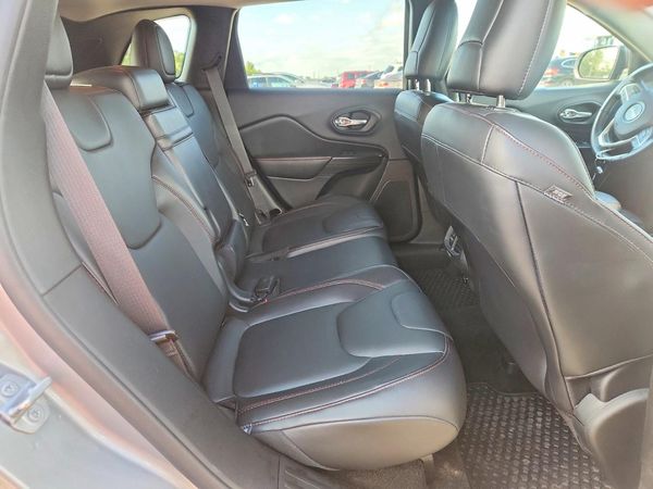 2016 JEEP CHEROKEE Trailhawk