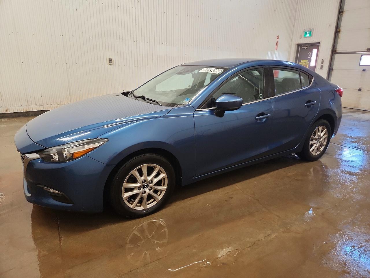 2018 MAZDA 3 Touring