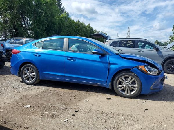 2017 HYUNDAI ELANTRA — Passenger 3/4