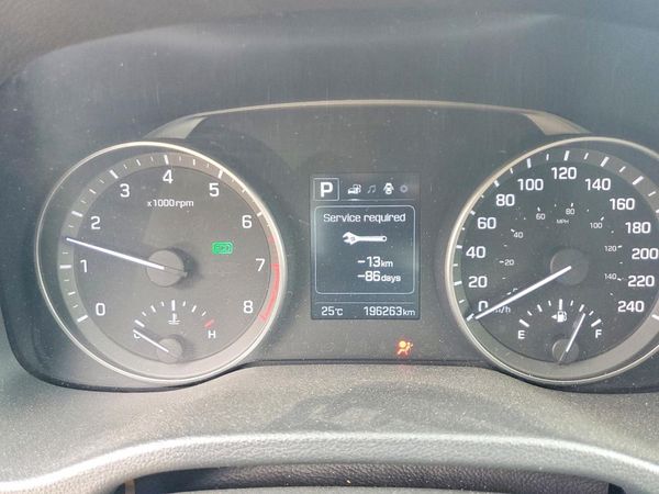 2017 HYUNDAI ELANTRA — ODOM