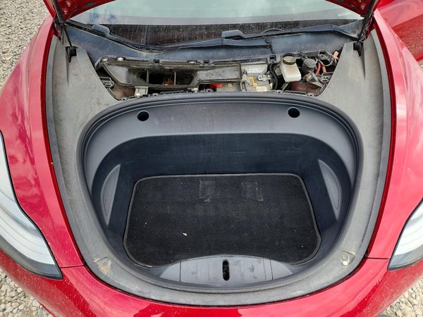 2019 TESLA MODEL 3 — Engine bay