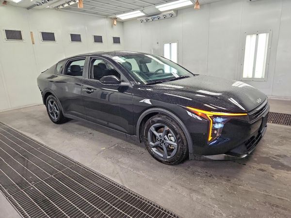 2026 KIA K4 LX, LXS