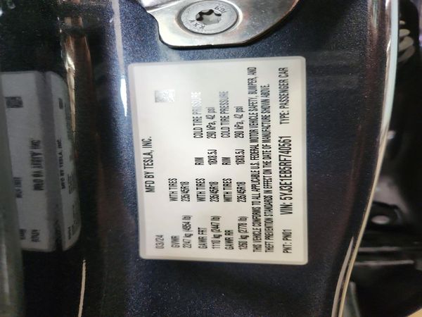 2024 TESLA MODEL 3