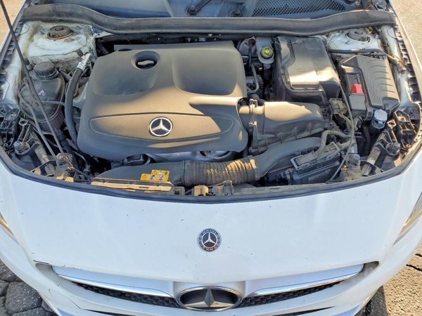 2018 MERCEDES-BENZ CLA