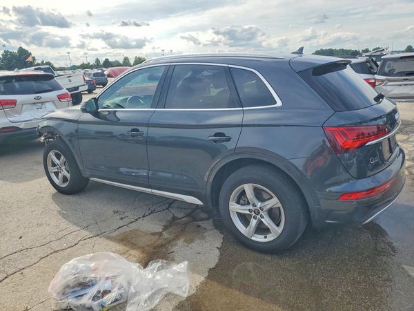 2024 AUDI Q5 quattro Premium