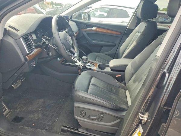 2024 AUDI Q5 quattro Premium