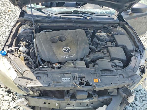 2016 MAZDA 3