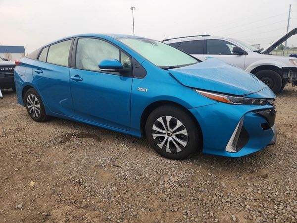 2022 TOYOTA PRIUS