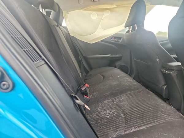 2022 TOYOTA PRIUS