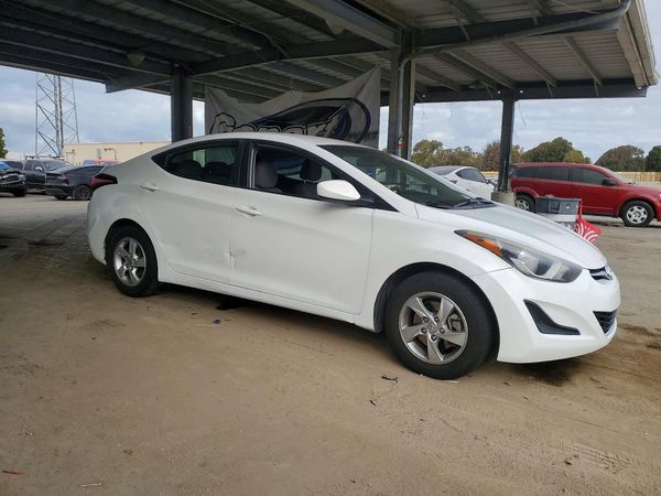 2015 HYUNDAI ELANTRA GLS(Middle)