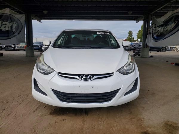 2015 HYUNDAI ELANTRA GLS(Middle)