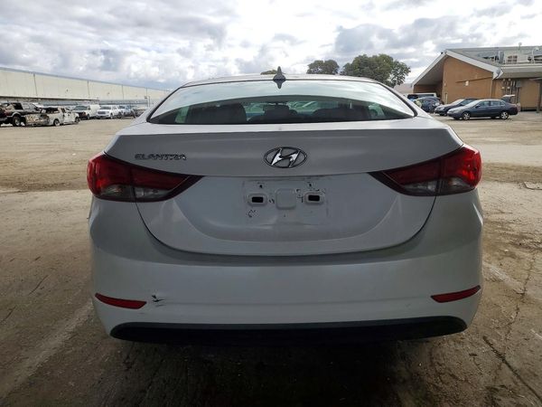 2015 HYUNDAI ELANTRA GLS(Middle)