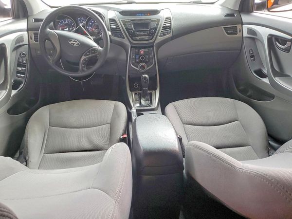 2015 HYUNDAI ELANTRA GLS(Middle)