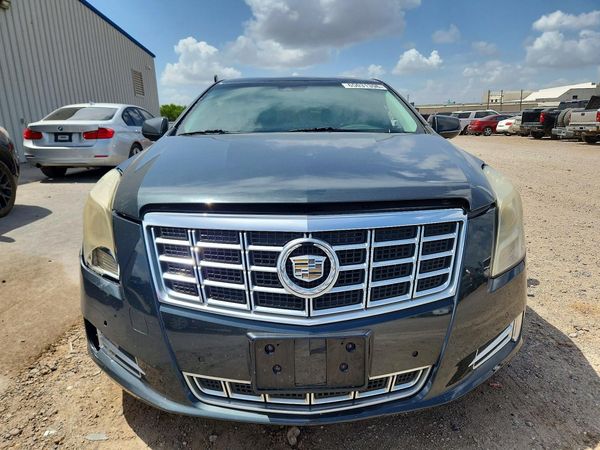 2013 CADILLAC XTS Luxury