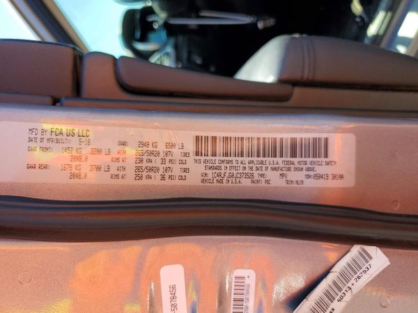 2018 JEEP GRAND CHEROKEE Summit — VINS