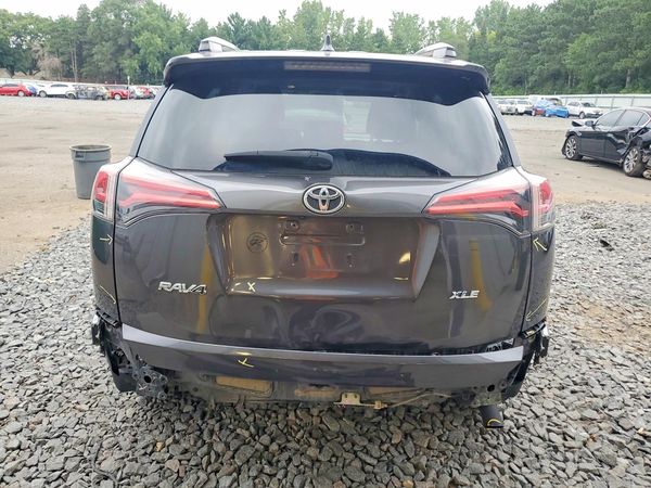 2018 TOYOTA RAV4